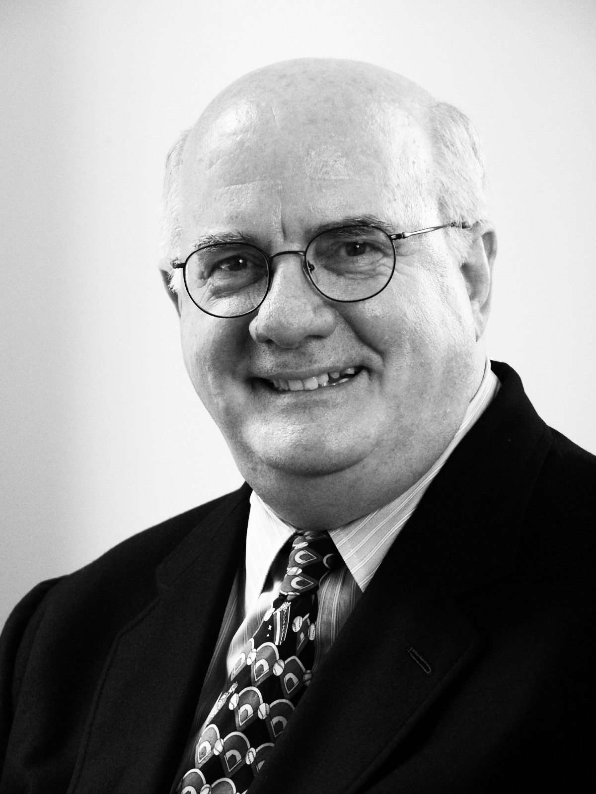 Walter A. Hunt, Jr., FAIA (1941 – 2016)